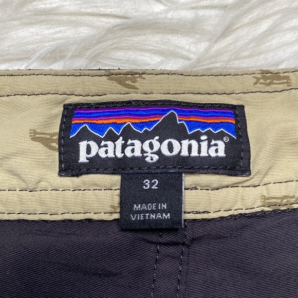 Patagonia Wayfarer board shorts - Picture 3 of 5